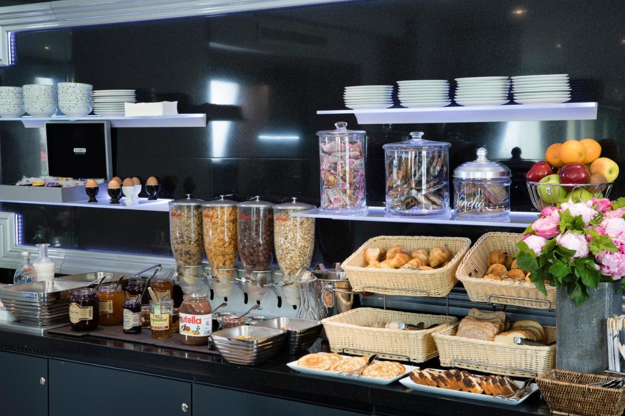 פריז Hotel Plaza Elysees מראה חיצוני תמונה
